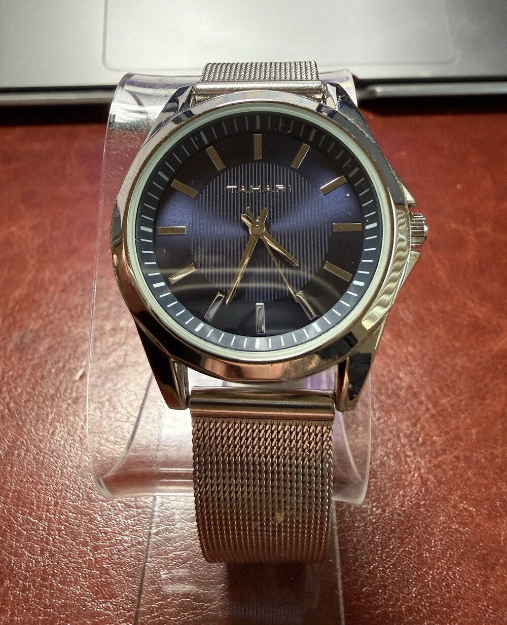 Tahari Men’s Quartz Watch Blue Dial Silver Mesh Band Stainless Steel Working
